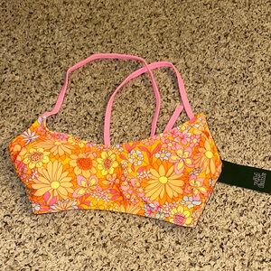 NWT Wild Fable bikini top with floral pattern size D/DD (8-10)